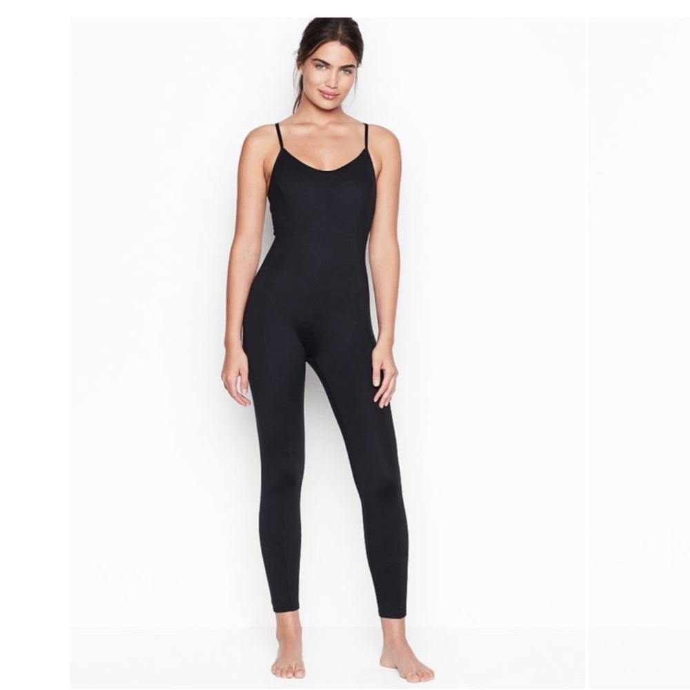 ❗️Victoria’s Secret Flow On Point Jumpsuit MEDIUM